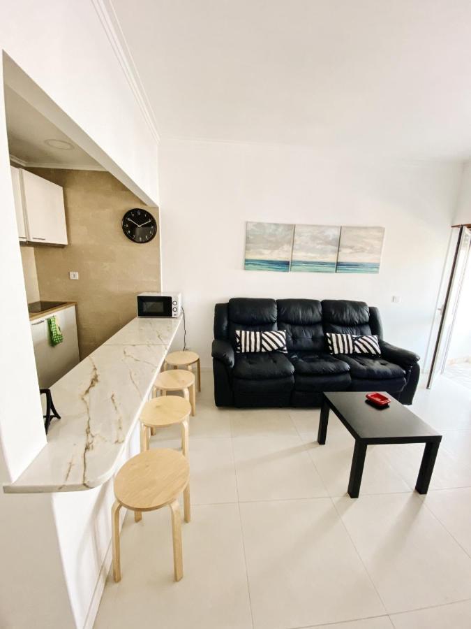 Apartamento Na Praia Costa de Caparica Exteriör bild
